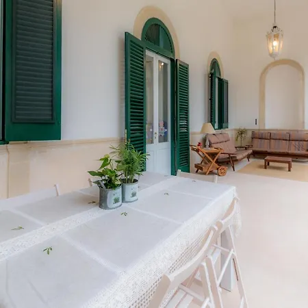 Giulio Dimora Storica Bed & Breakfast