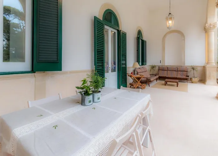 Giulio Dimora Storica Bed & Breakfast